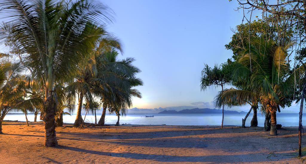 Uprising Beach Resort Pacific Harbour Ngoại thất bức ảnh