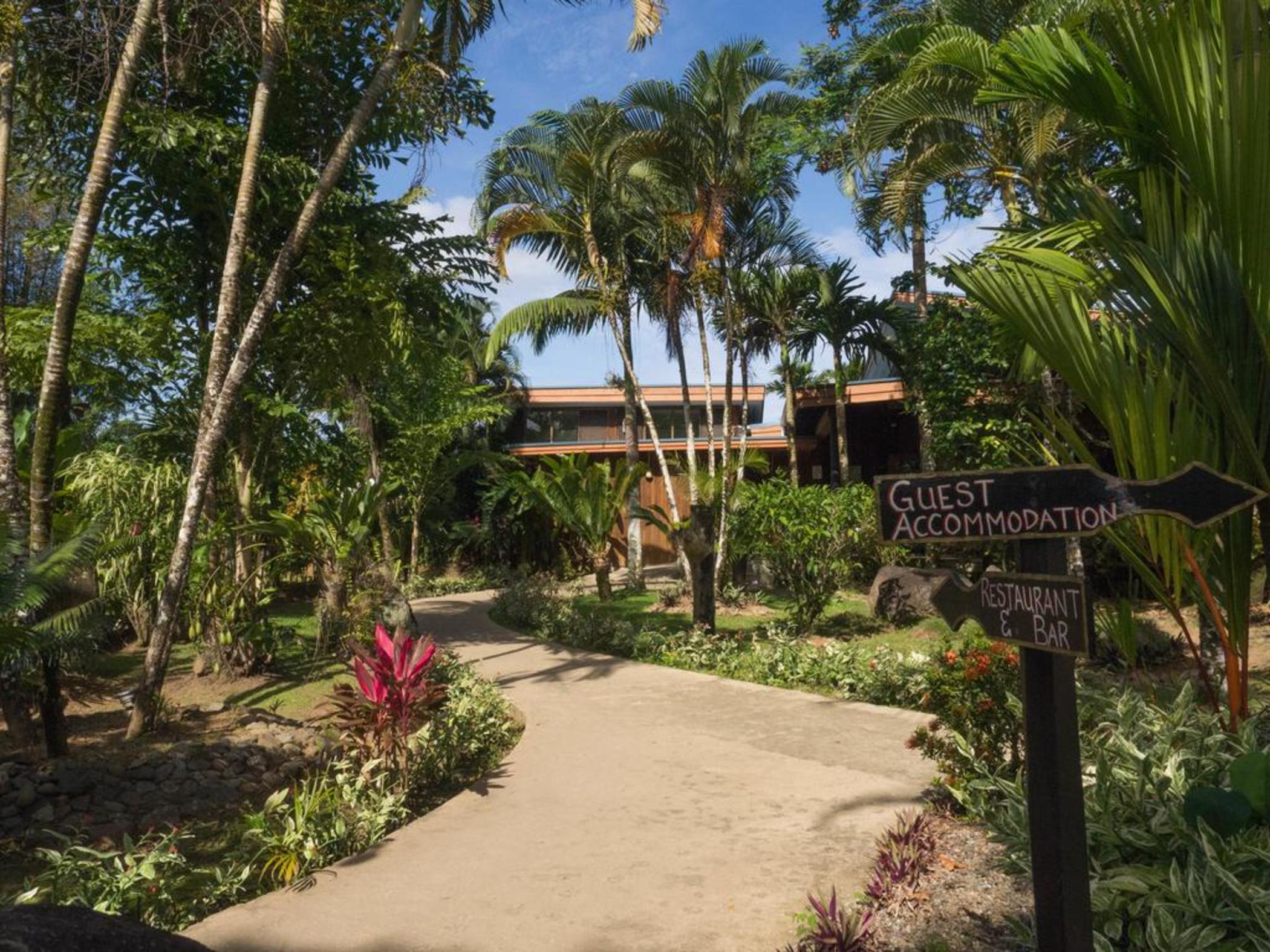 Uprising Beach Resort Pacific Harbour Ngoại thất bức ảnh